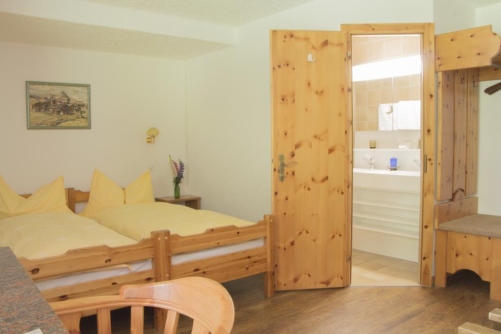 Hotel Waldhaus Bettmeralp Bilik gambar