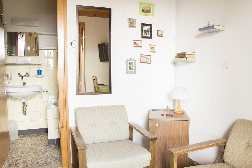 Hotel Waldhaus Bettmeralp Bilik gambar